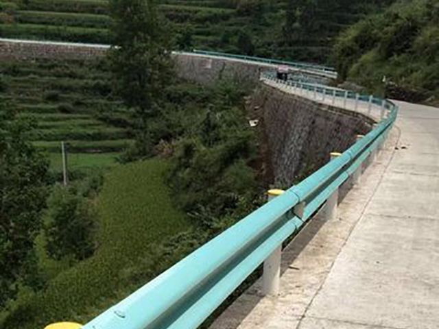鍍鋅波形護欄板
