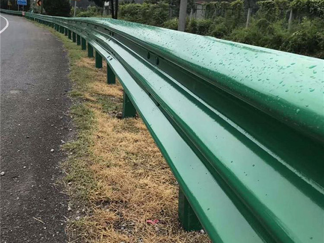 福建高速公路護欄板